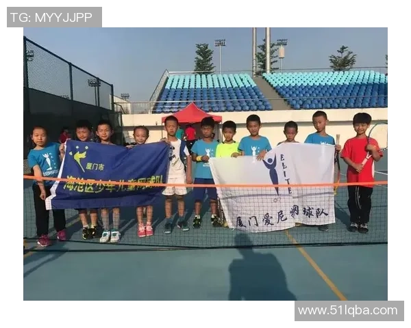 南京网球队与深圳网球队赛后技术分析与战术探讨